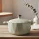 Porcelain Cooking Pot